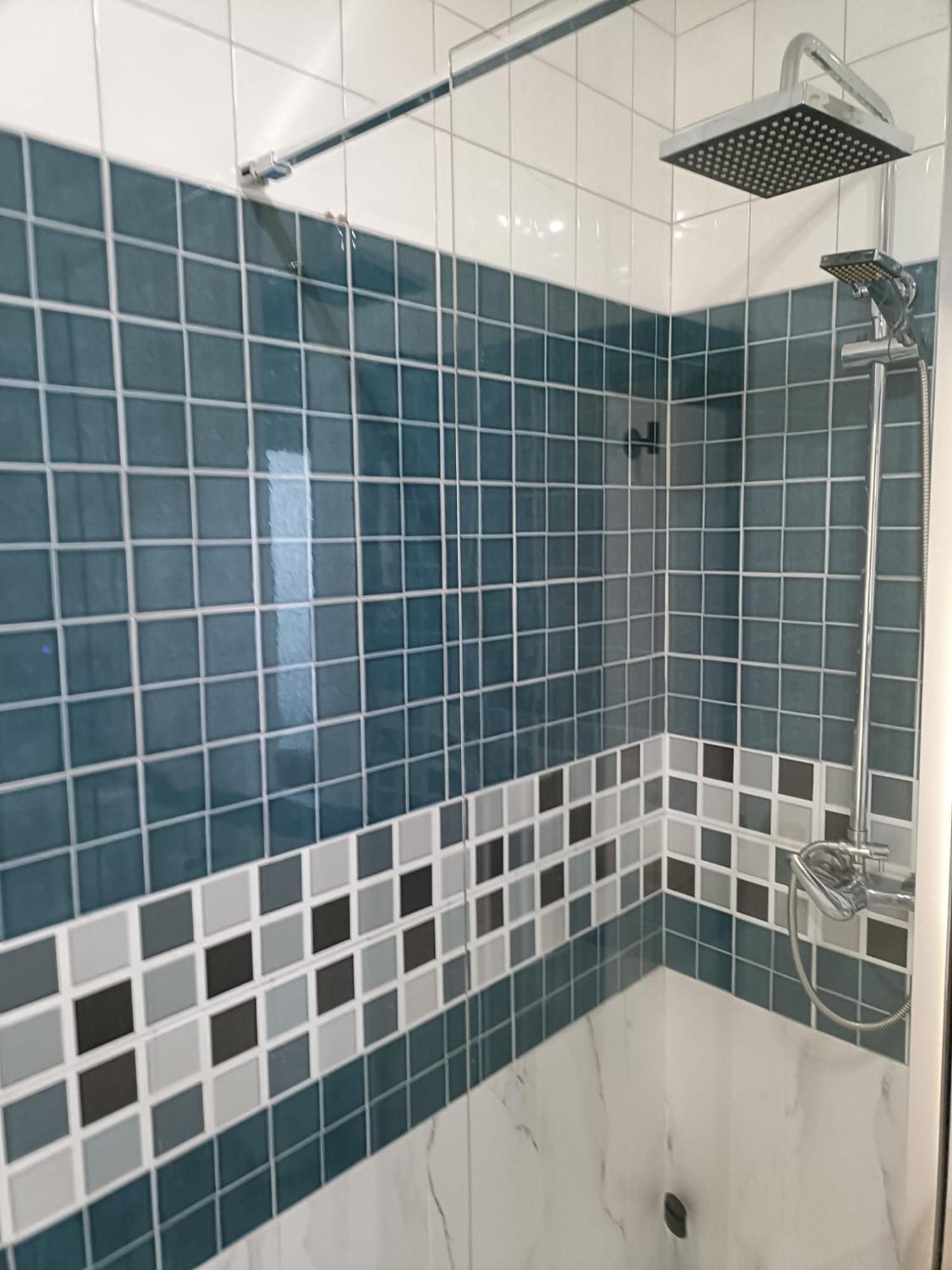 Apartamento Shenzhen En Astorga Camino De Santiago Cochera Bicis Bagian luar foto