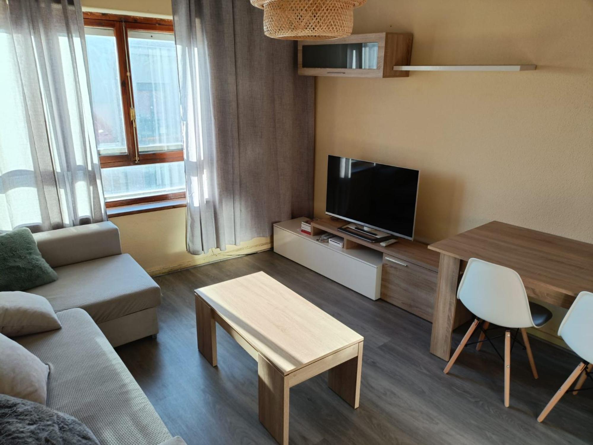 Apartamento Shenzhen En Astorga Camino De Santiago Cochera Bicis Bagian luar foto